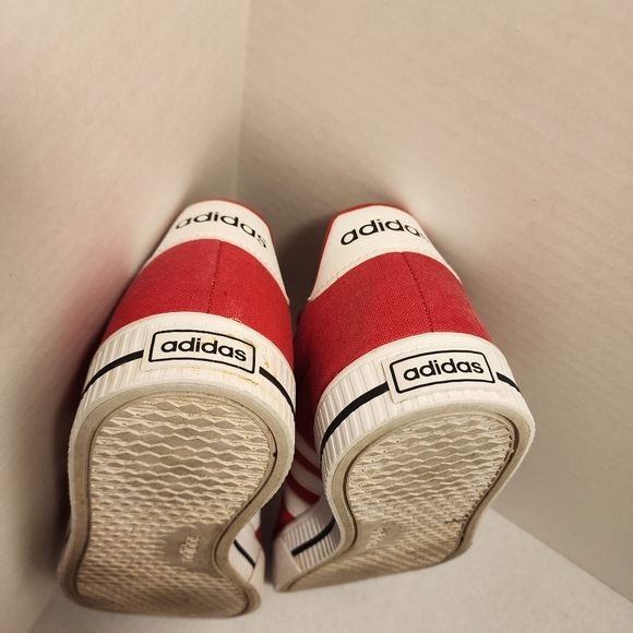 Adidas Daily 3.0 Men's Red And White Sneakers GY8116, Size 9.5 - Picture 8 of 10